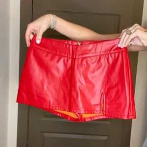 Kendall lane red pleather skort